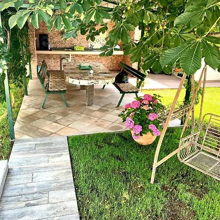 Endi,a Gem Near Sibenik * Unesic