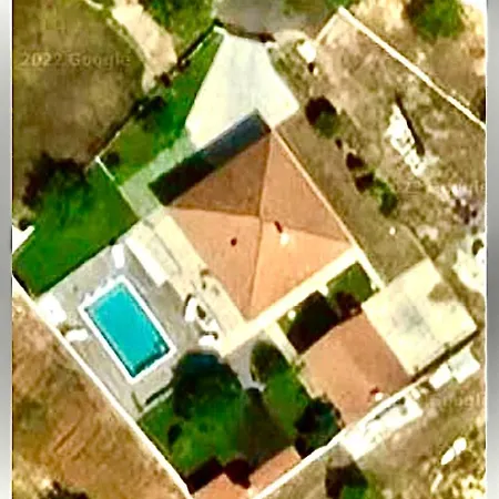 Endi,a Gem Near Sibenik Unesic