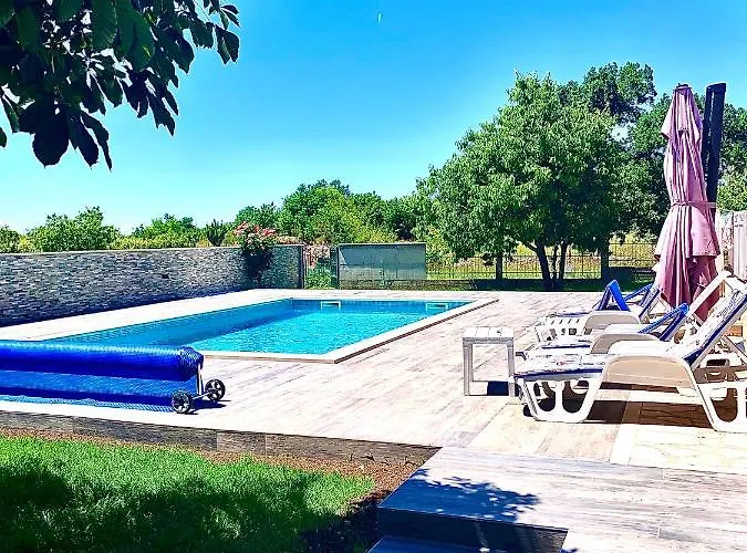 Vila Endi,a Gem Near Sibenik Unesic